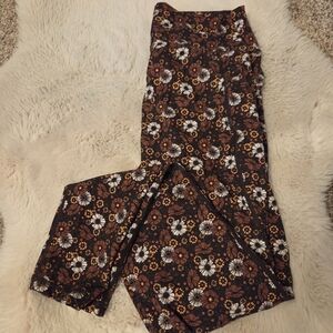 Buffbunny Floral Pocket Leggings